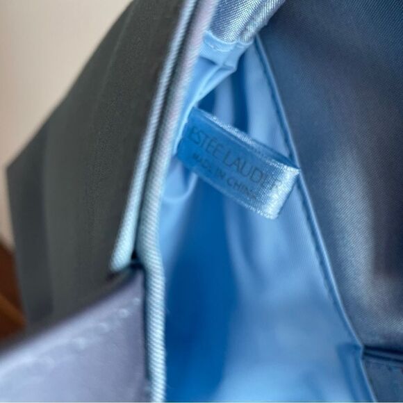 NWOT Estée Lauder Iridescent Blue Tote - Picture 8 of 10